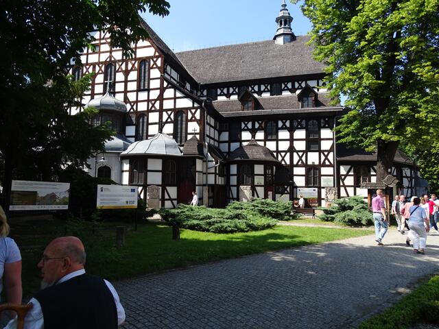 Die Friedenskirche.