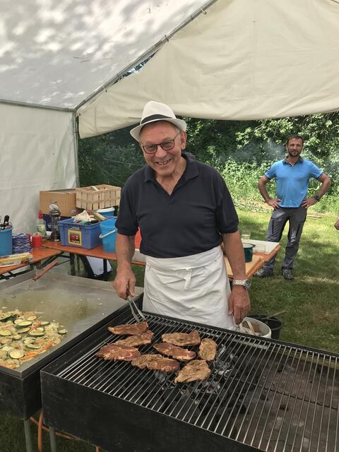 Unser Grillmeister Robert Held