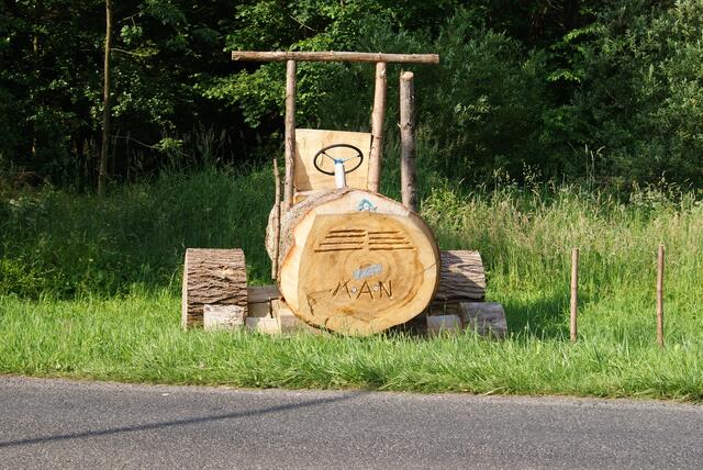 Resi i hol di mit meim Traktor ab