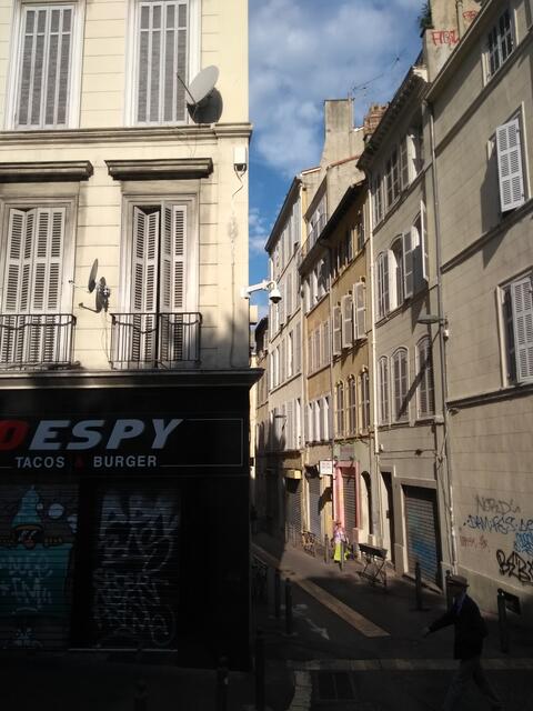Marseille inside.