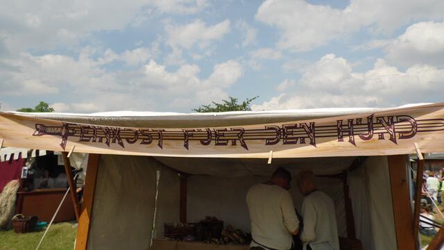 Das Querfurter Burgfest ist das größte Historienspektakel seiner Art im Saalekreis. Ein Besuch lohnt sich !