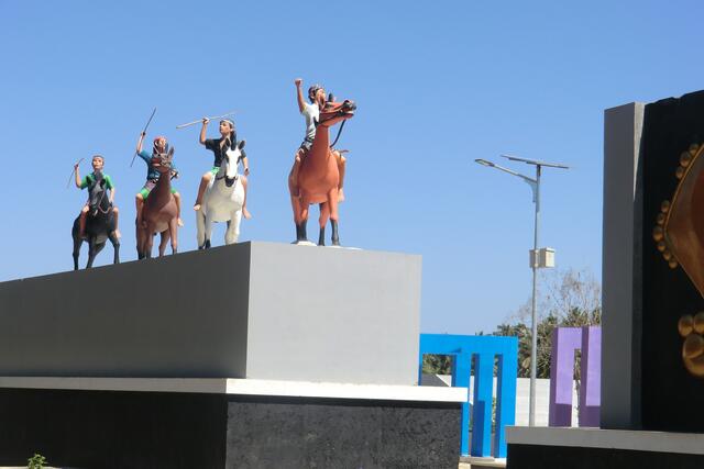 Denkmal für das Pascolafest an der Arena