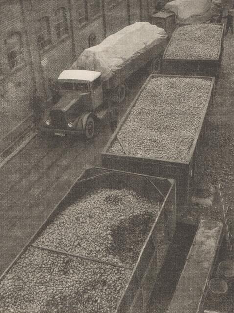 Kartoffelanlieferung 1930er Jahre