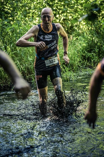 Erster Wasser-Matschgraben