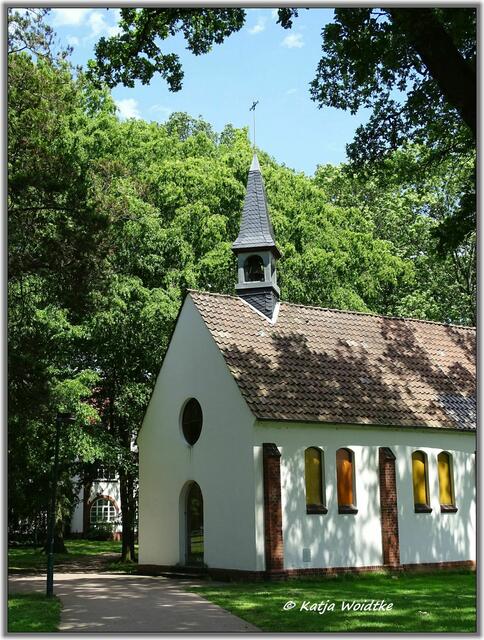 Kapelle im Eichenpark Langenhagen (Foto: Katja Woidtke)