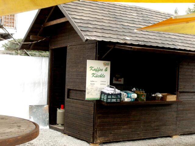 11:30 Uhr Hier wird es Kaffee und Küchle ("Kiachla") geben.