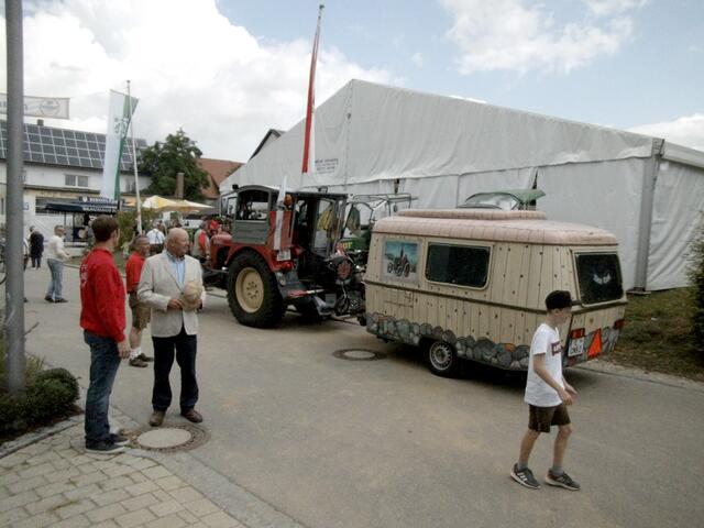 Resi, i hol di mit meim Traktor ab?