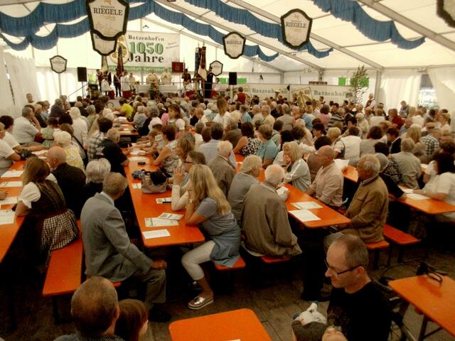 Der Festgottesdienst geht zu Ende