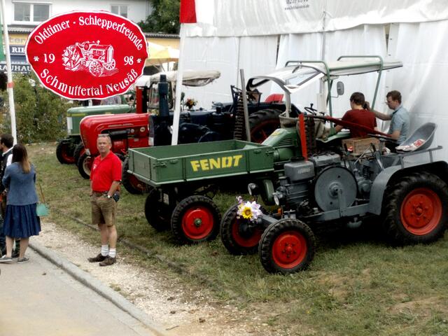 Überraschungsbesuch der Oldtimer Schlepperfreunde Schmuttertal Neusäß.