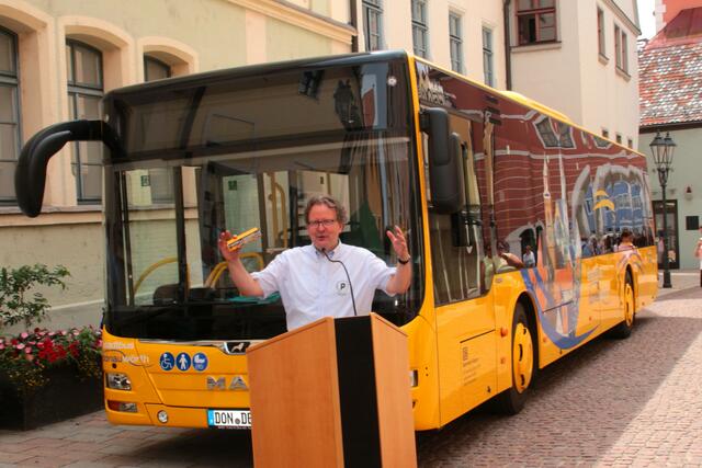 OB Armin Neudert bei der Präsentation
