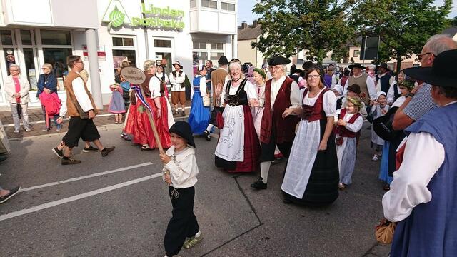 Einzug beim historischen Altstadtfest zur "Friedberger Zeit 2019" | Foto: Wolfgang Baiter