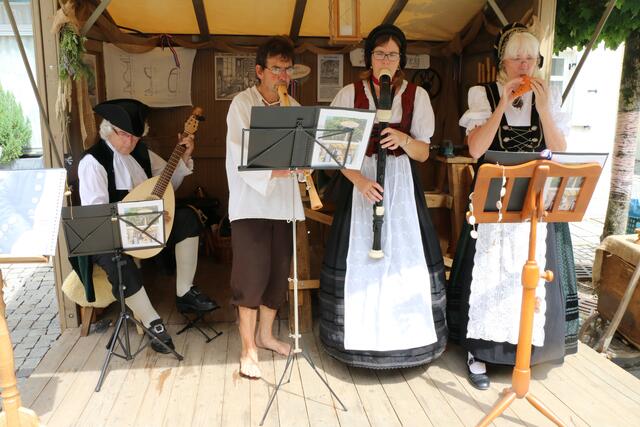 "Musici Friedbergenses" Laute, Tenorflöte, Bassflöte, Tenor-Okarina | Foto: Wolfgang Baiter