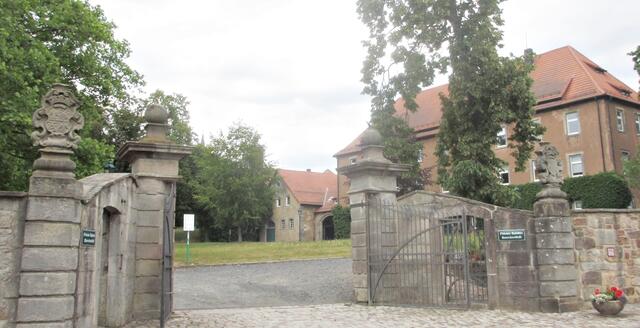 Eingang Schloßpark