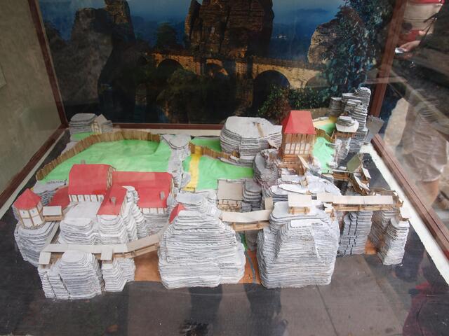 Modell der Felsenburg Bastei