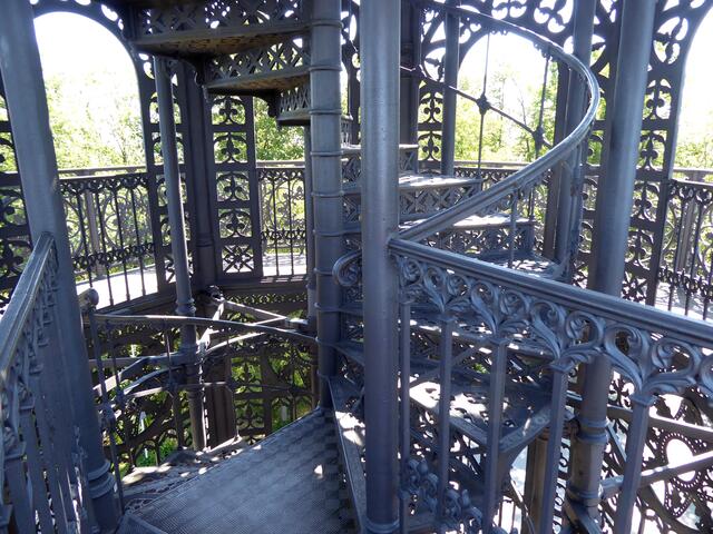 Im "Treppenhaus" des Turms