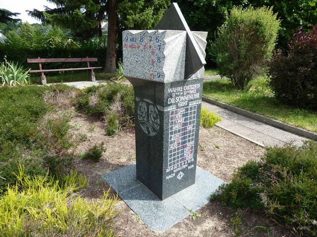 Hier startet der Sonnenuhrenweg in Taubenheim.