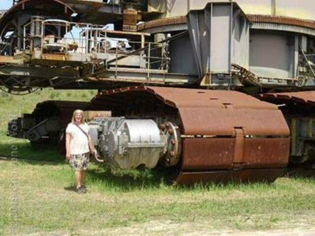 Wie klein ist der Mensch doch gegen diese Technik!