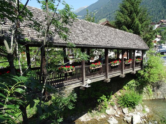 Brücke über die Passer in St. Leonhard