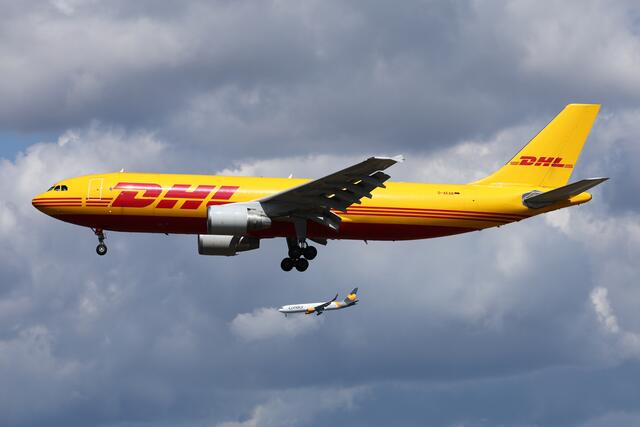 Deutscher Päckchen Flieger  D-AEAB  Airbus A300-600 Frachter