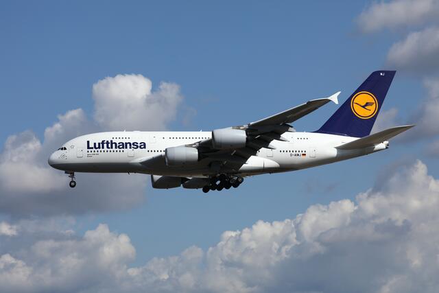 Dickschiff    D-AIMJ  LH  Airbus A380-800
