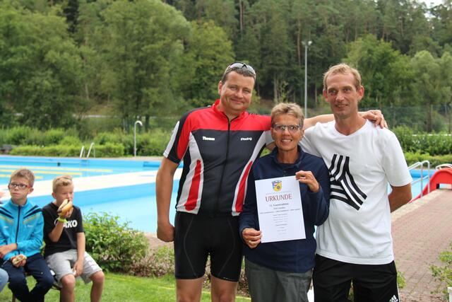 Erstmals gab es ein Team Vorstand: (von links ) Thomas John, Sabine Riess und Marcel Glase.