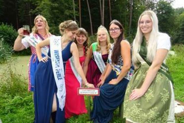 Hoheiten Fotos überall