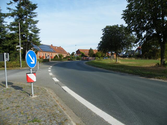 8. Das Feld in Wülfinghausen; in Runde zwei.