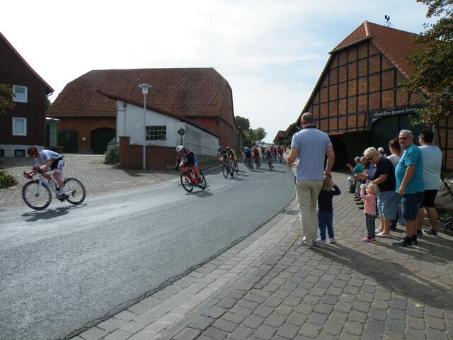 54. Die Jungs in der 6. Runde; Boitzum.