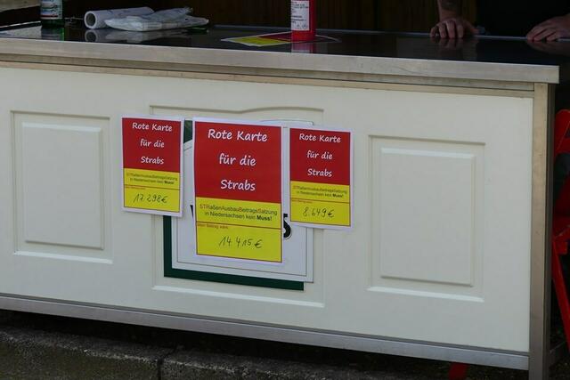 „Rote Karte für die STRABS“ – ihr möglicher Straßenausbaubeitra