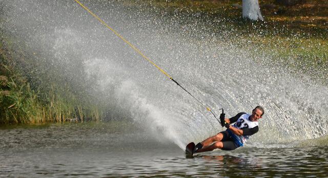 Jürgen Usinger (oberes Bild) holt überraschend im Slalom die Bronze-Medaille. | Foto: Nicole Hillenbrand