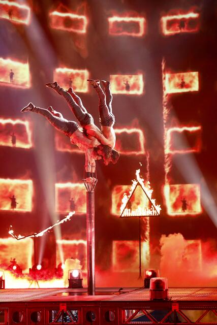 AMERICA'S GOT TALENT -- "Semifinals 1" Episode 1418 -- Pictured: Messoudi Brothers -- (Photo by: Trae Patton/NBC) | Foto: Trae Patton/NBC