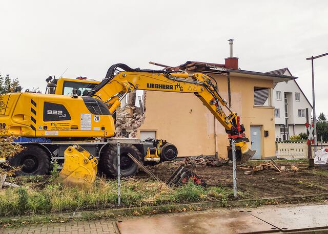 Abrissarbeiten an der Bördebahn in Zülpich | Foto: FlamingoPictures - Julian Petermann