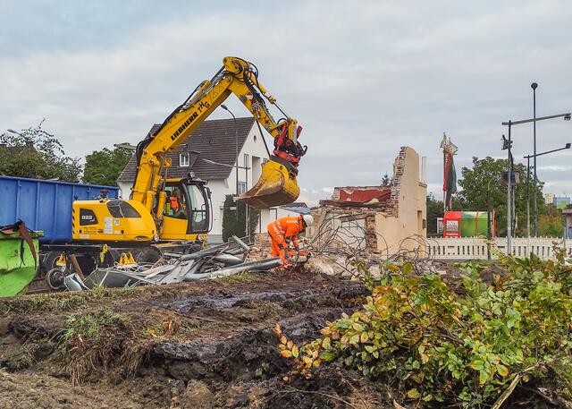 Abrissarbeiten an der Bördebahn in Zülpich | Foto: FlamingoPictures - Julian Petermann