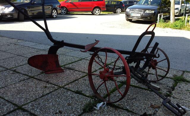 Ähnliches Modell aus Eisenstadt/Burgenland