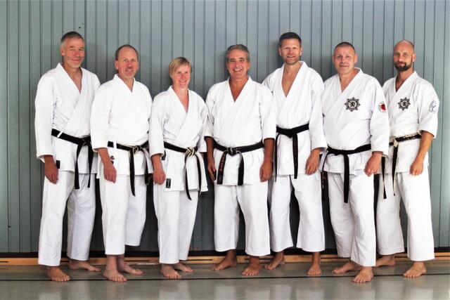 Die Trainer: K. Mergel, T. Tews, B. Remer, M. Pietsch, T. Keese, S. Korte, J. Torborg