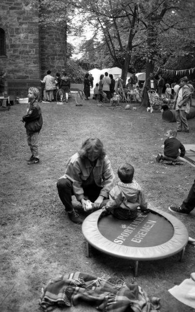 Pfarrfest zur 100-Jahr-Feier der St. Bernwardkirche in Döhren.