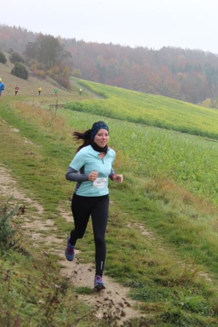 Sonja Geis auf den letzten Metern beim "Karablauf" in Harburg