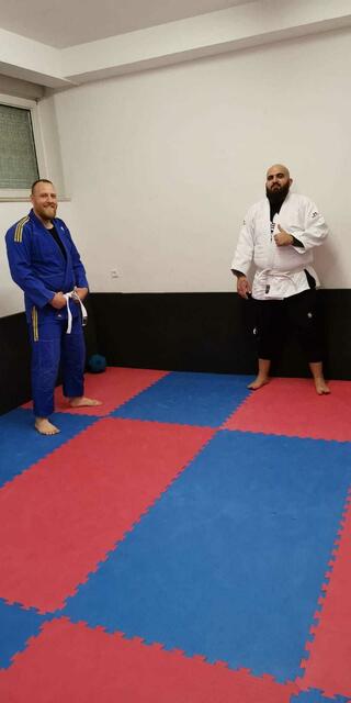 Die Beiden wollen Brazilian Jiu Jitsu machen | Foto: Marc Schöttler