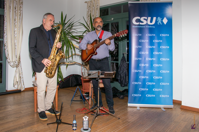 CSU nominiert Kandidaten für die Stadtratswahlen 2020 - Musikalische Begleitung mit dem Jazz-Duo Robert Vogg (links) und Ersin Erkan
