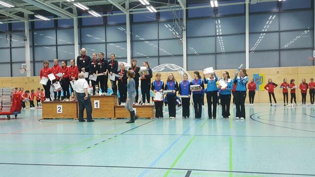 Ehrung der Altersklasse 19+, Kirchhain in rot