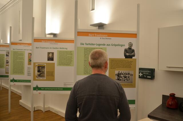 Die Torhüter-Legende aus Bremen-Gröpelingen. TURA Bremen ist stolz auf seinen berühmtesten Sportler Bert Trautmann.