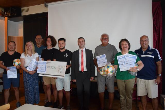 Übergabe Fairnesspreis - Spielgruppentagung Nordwest
