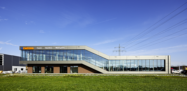 Das Finstral Studio im Friedberger Gewerbepark