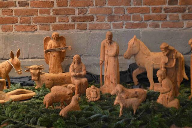 Krippe aus der Krippenaustellung Nikon ISO 200, 48 mm, 1/3 sec, f5.6