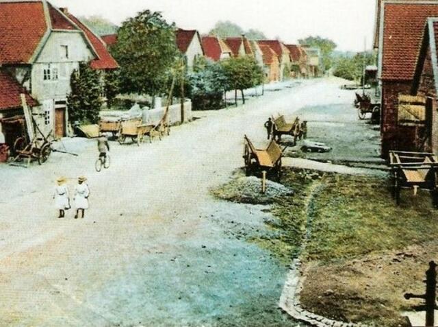 Am unteren rechten Bildrand ist die Pumpe Schmiedestraße/Bierstraße zu sehen.