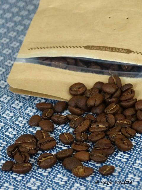 Ausfugstipp Tating - Kaffeerösterei https://www.myheimat.de/tating/natur/eiderstedt-entdecken-von-frisch-geroestetem-kaffee-und-einem-verzauberten-garten-in-tating-d3085367.html (Foto: Katja Woidtke)