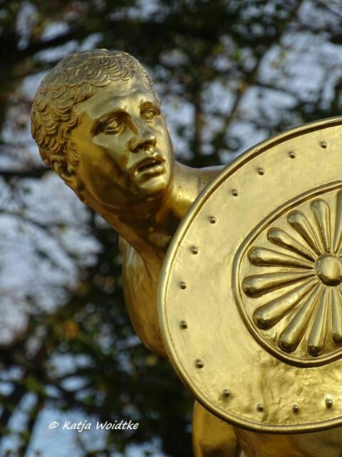 Gartentheater Herrenhausen https://www.myheimat.de/hannover-herrenhausen/kultur/herbstleuchten-im-grossen-garten-herrenhausen-gartentheater-steht-vor-umgestaltung-d3095447.html (Foto: Katja Woidtke)