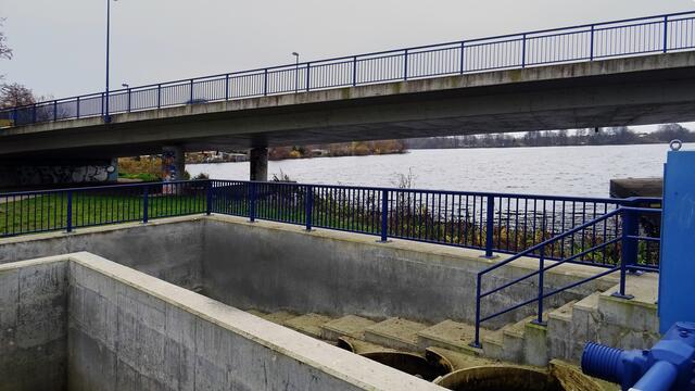 Am Mühlenteich entstand die Fischtreppe in der Nähe der Hochbrücke. Foto: Helmut Kuzina