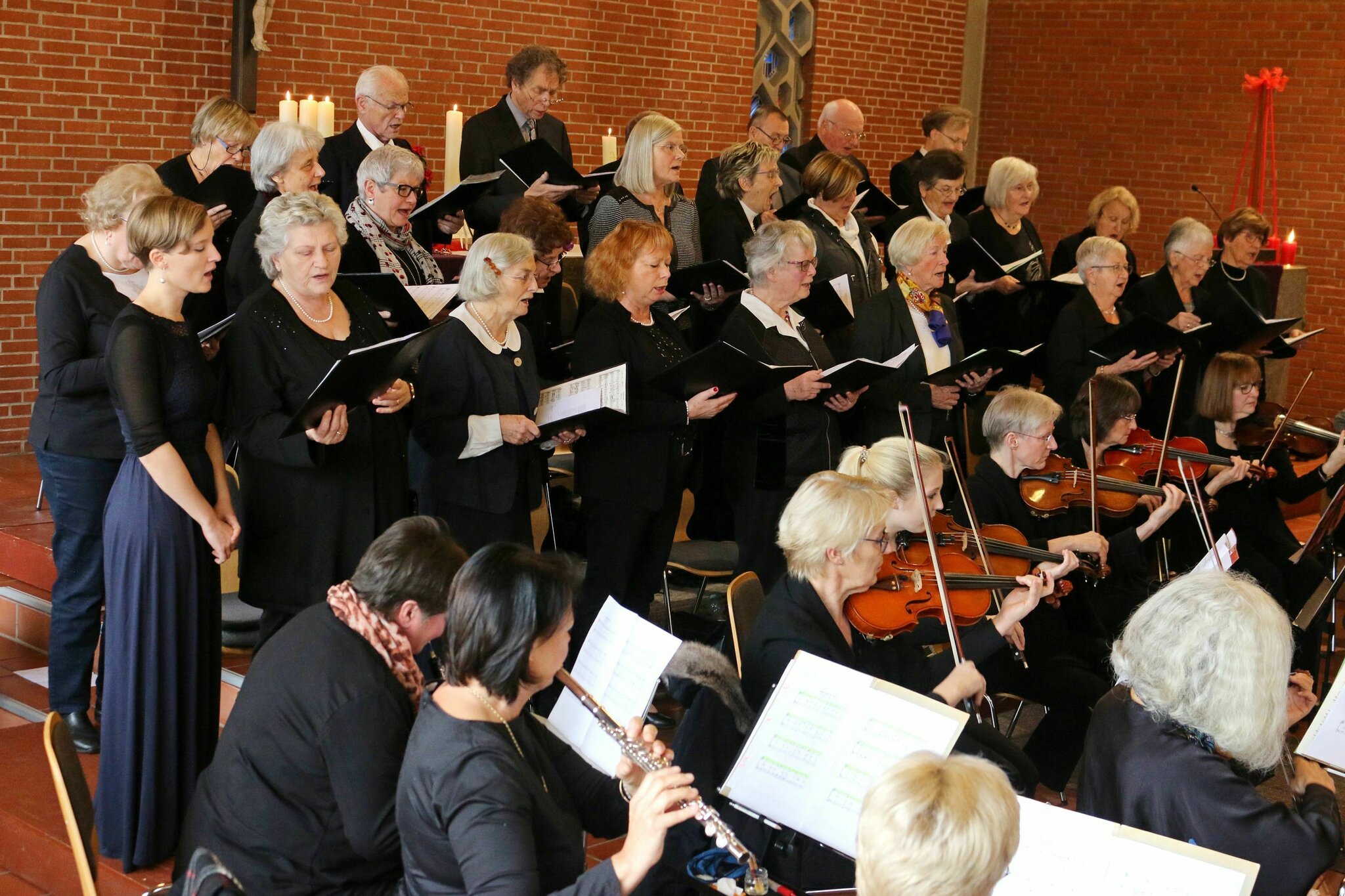 Adventsmusik in der MartinLutherKirche am 1.12.2019 Kirchhain