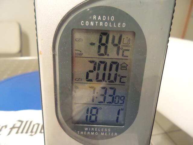 Die Temperatur vor vier Jahren, am 18. Januar 2016, 7:33:09 Uhr = Minus 8,4 °C. Und morgen, am 18. Januar 2020?  Die Vorhersage lautet: Plus 5 °C. Das sind 13,4 °C mehr als vor vier Jahren ...